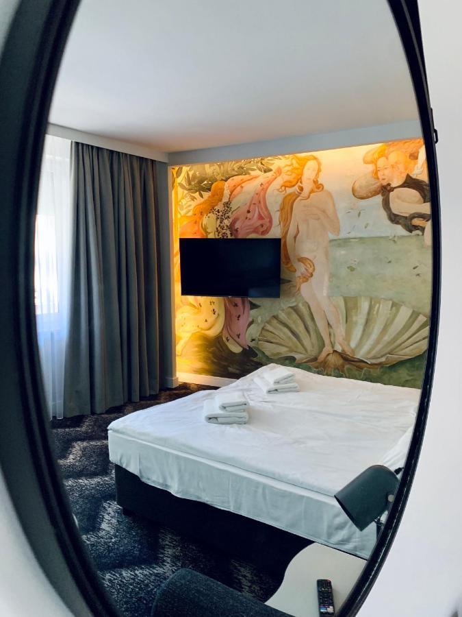 Deluxe Suite Apartment