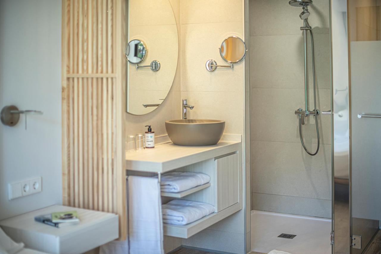 Suite with Garden and Spa Access