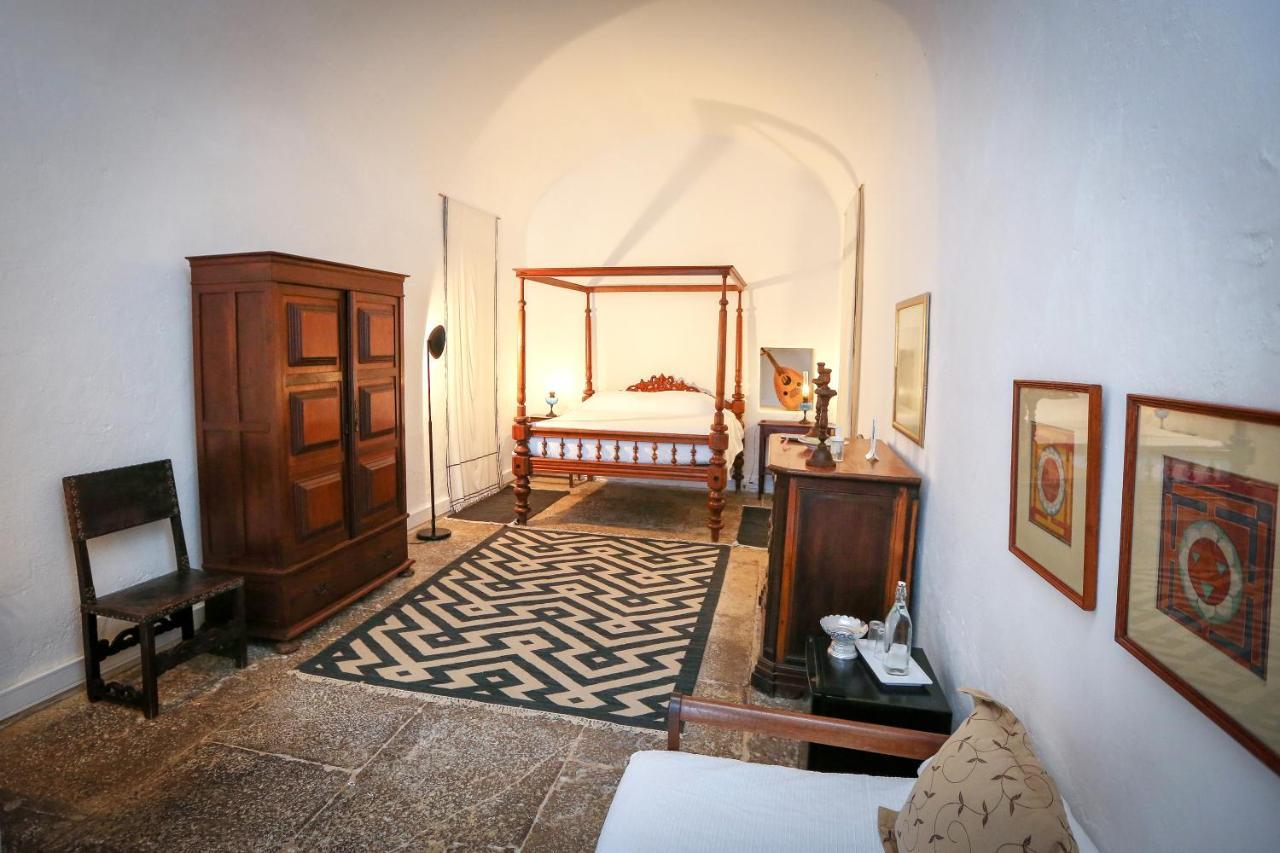 Levante Suite