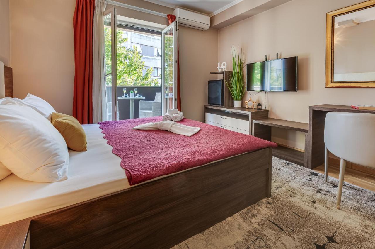 Economy Double Room,1147071067:JPEG