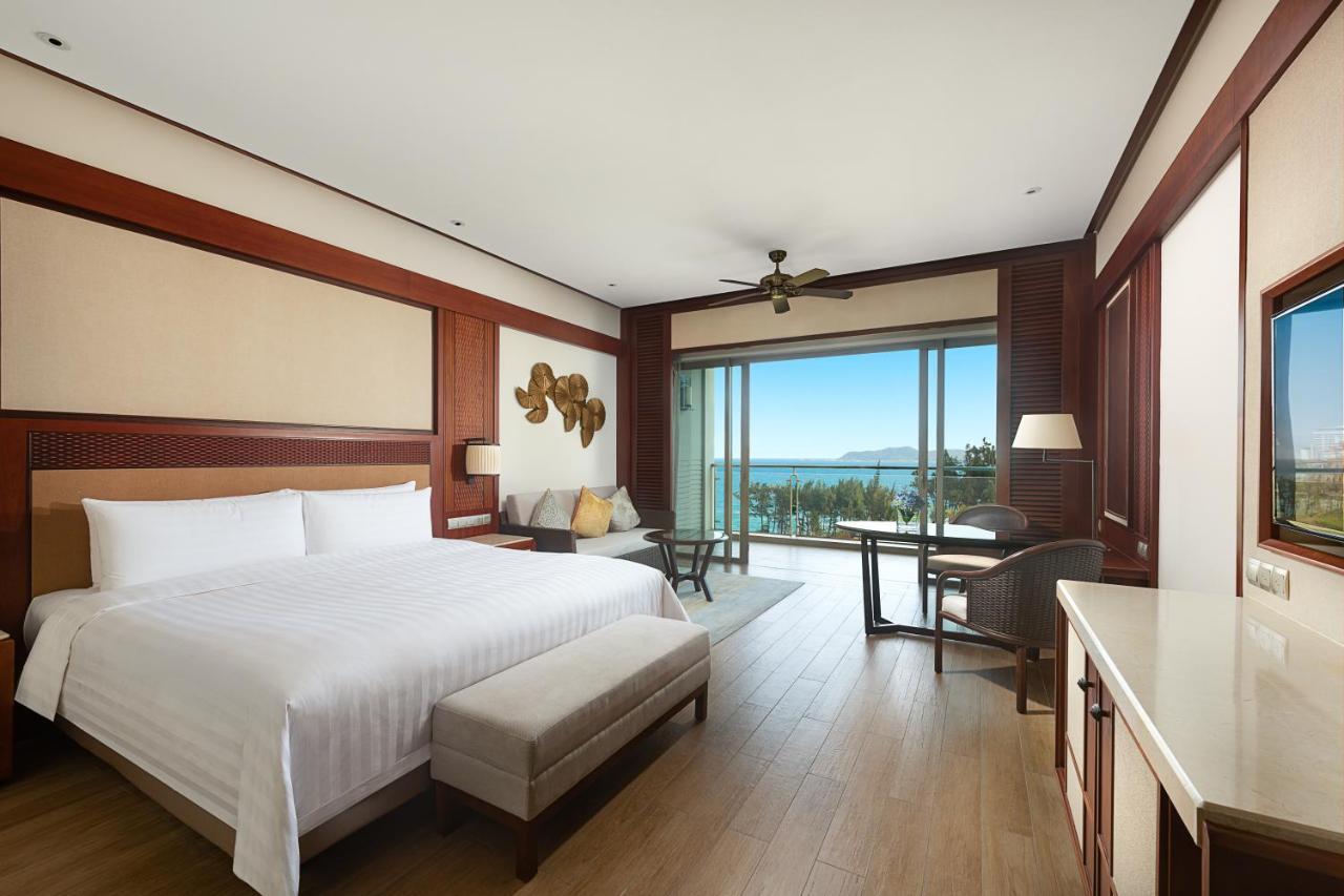Habitación Doble Deluxe con balcón y vistas al mar