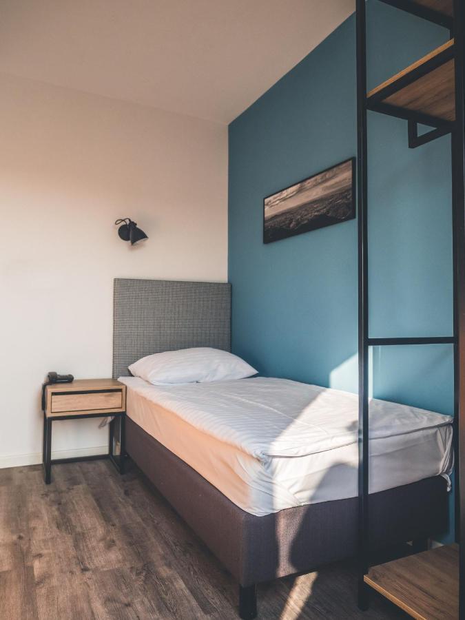 Economy Single Room