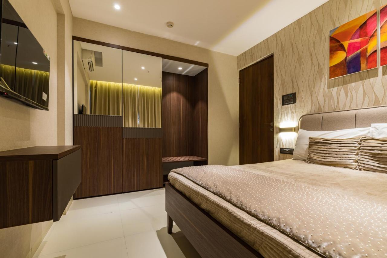 Suite Room Balcony,1147905568:JPEG