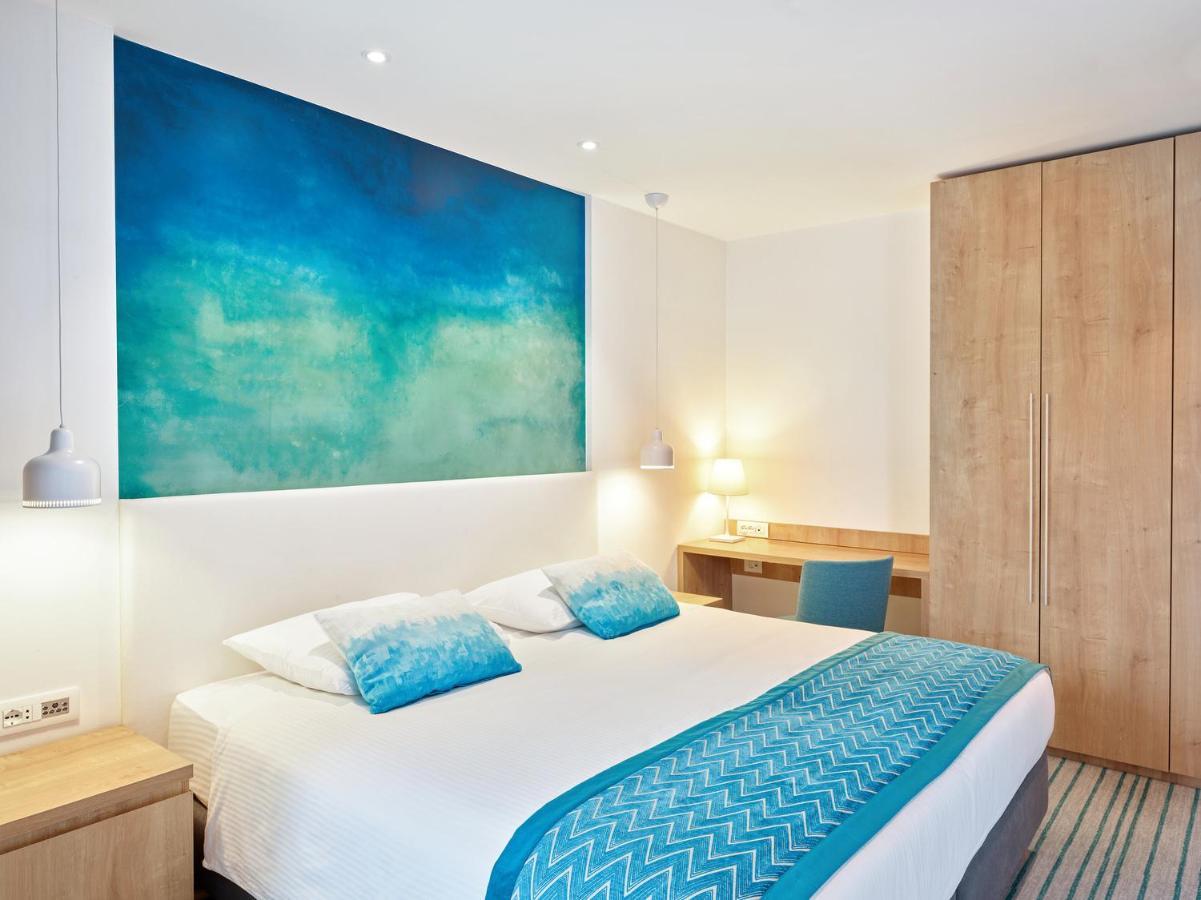 Suite with Sea View