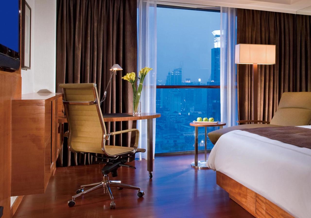 Swiss Executive Twin Room,1555343125:JPEG