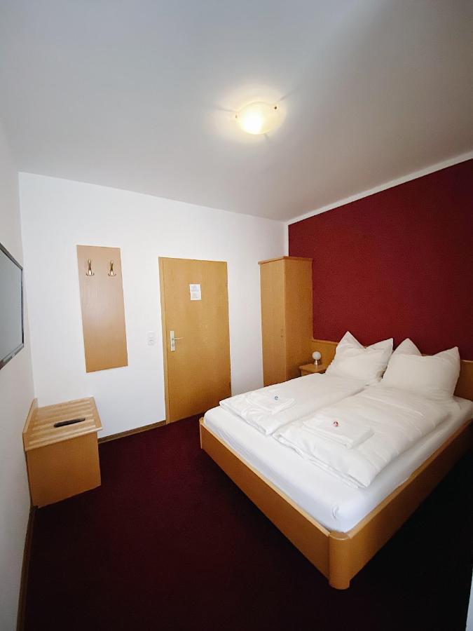 Zimmer mit Queensize-Bett