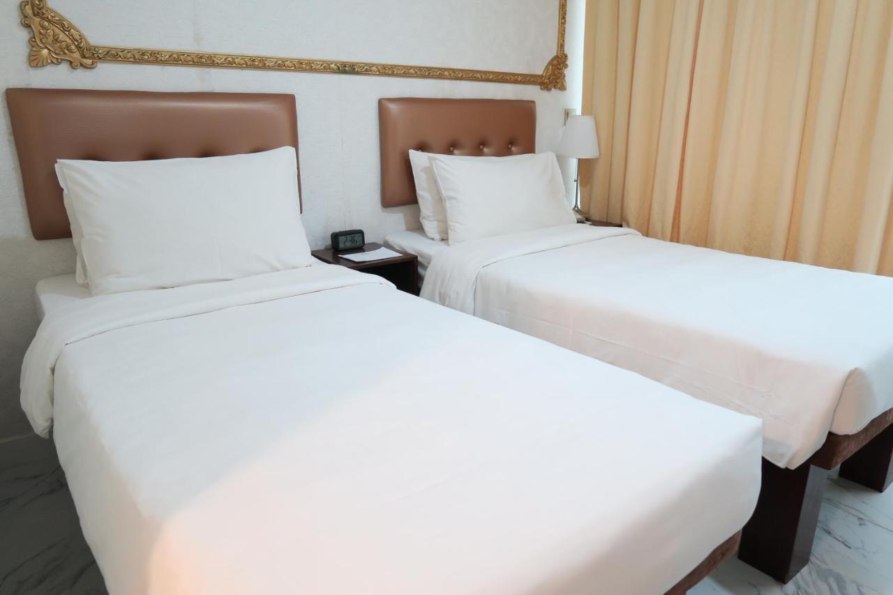 Superior Double or Twin Room City View