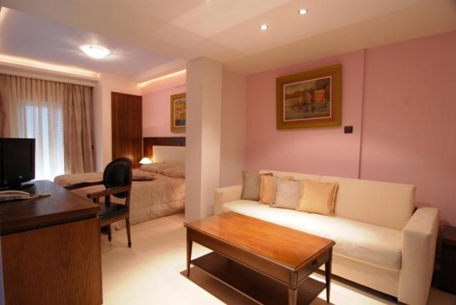 Junior Suite with City view
