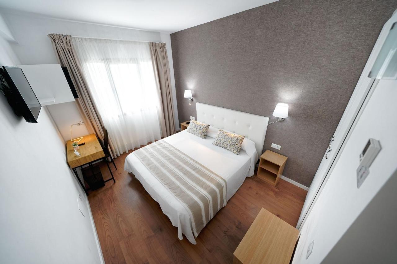 Double or Twin Room Sea View