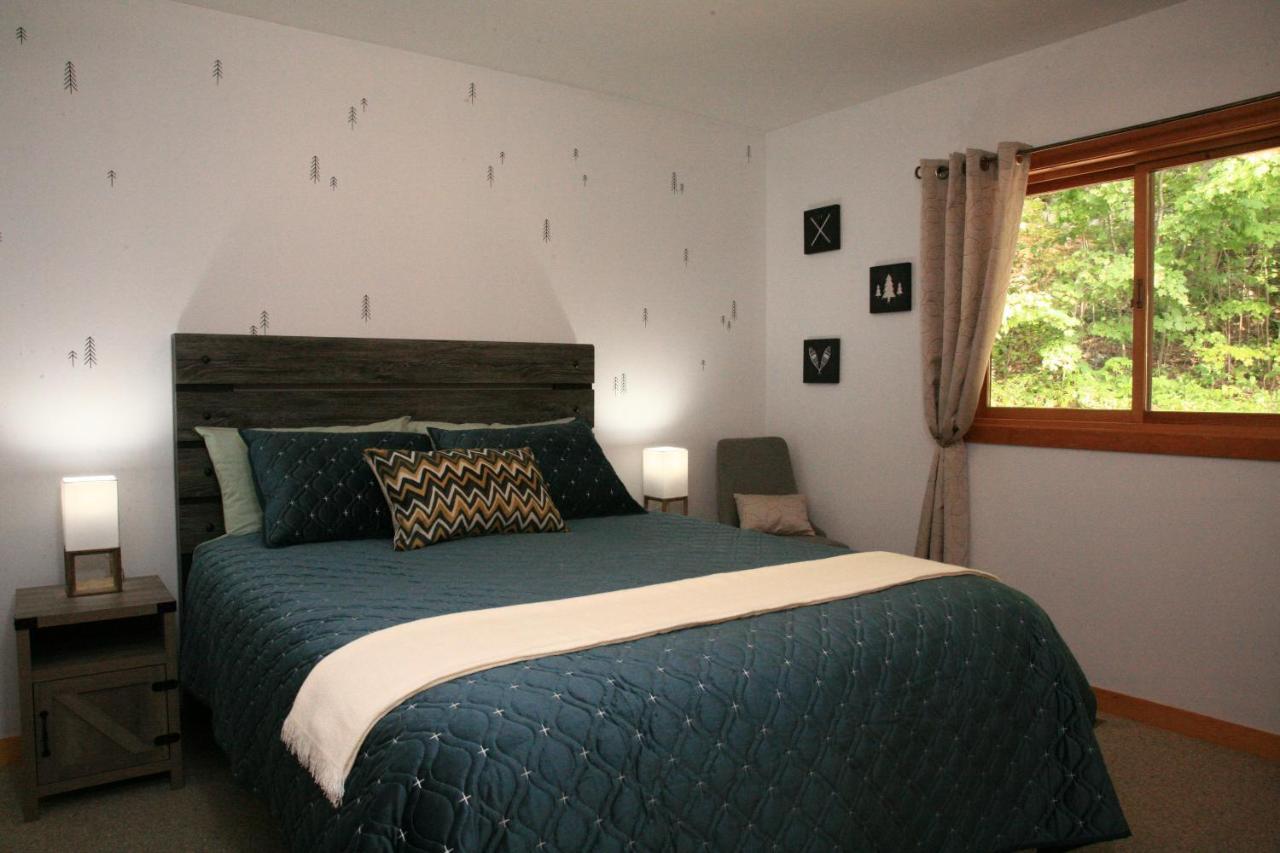 Twin Room with View
