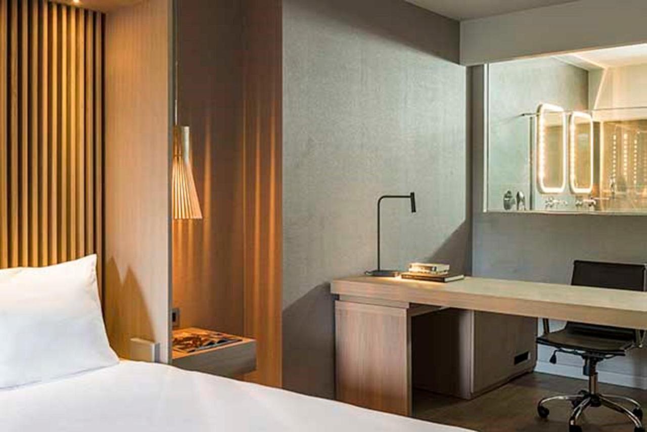 Suite,1205818354:JPEG