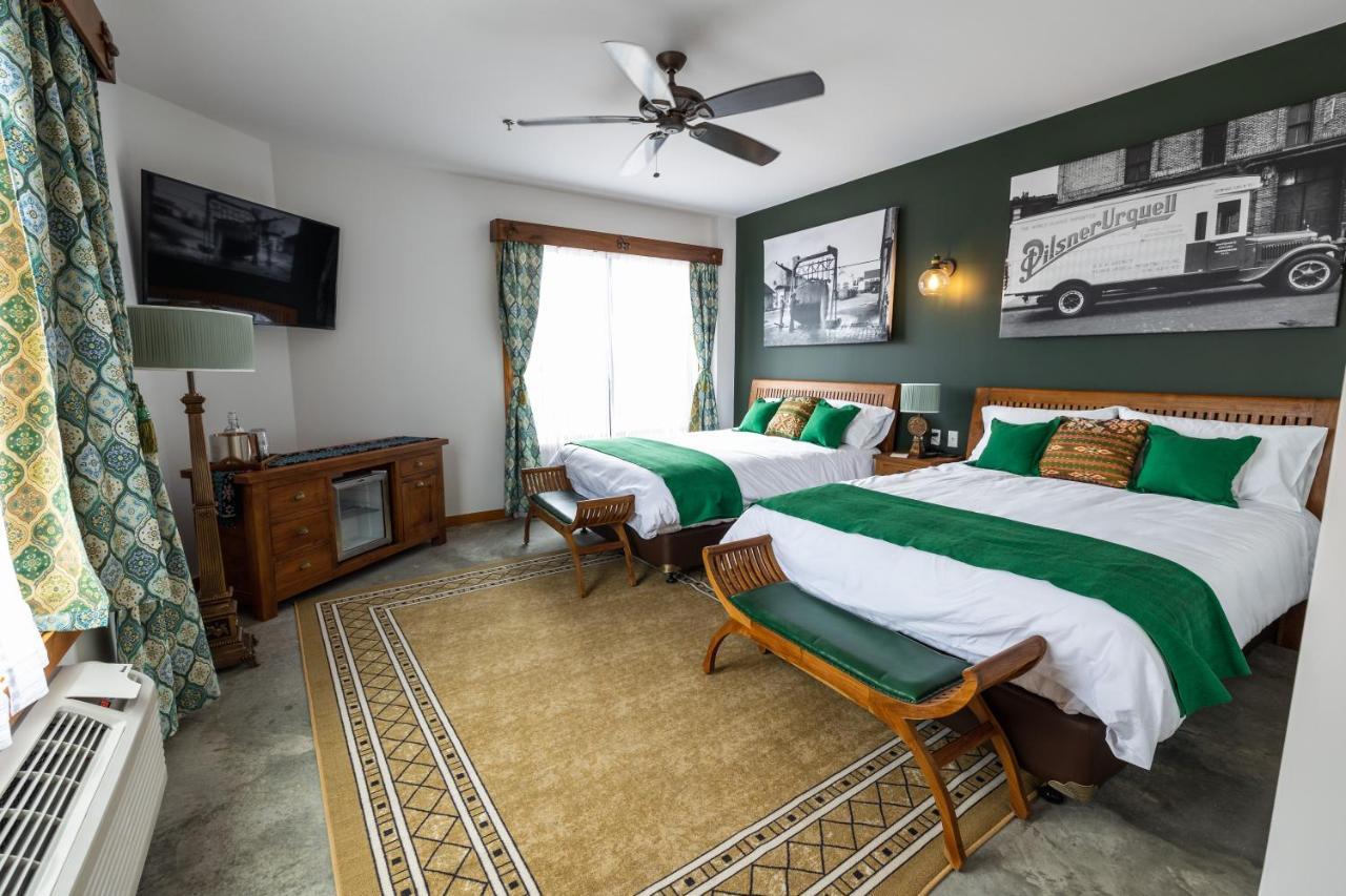 Two-Bedroom Suite