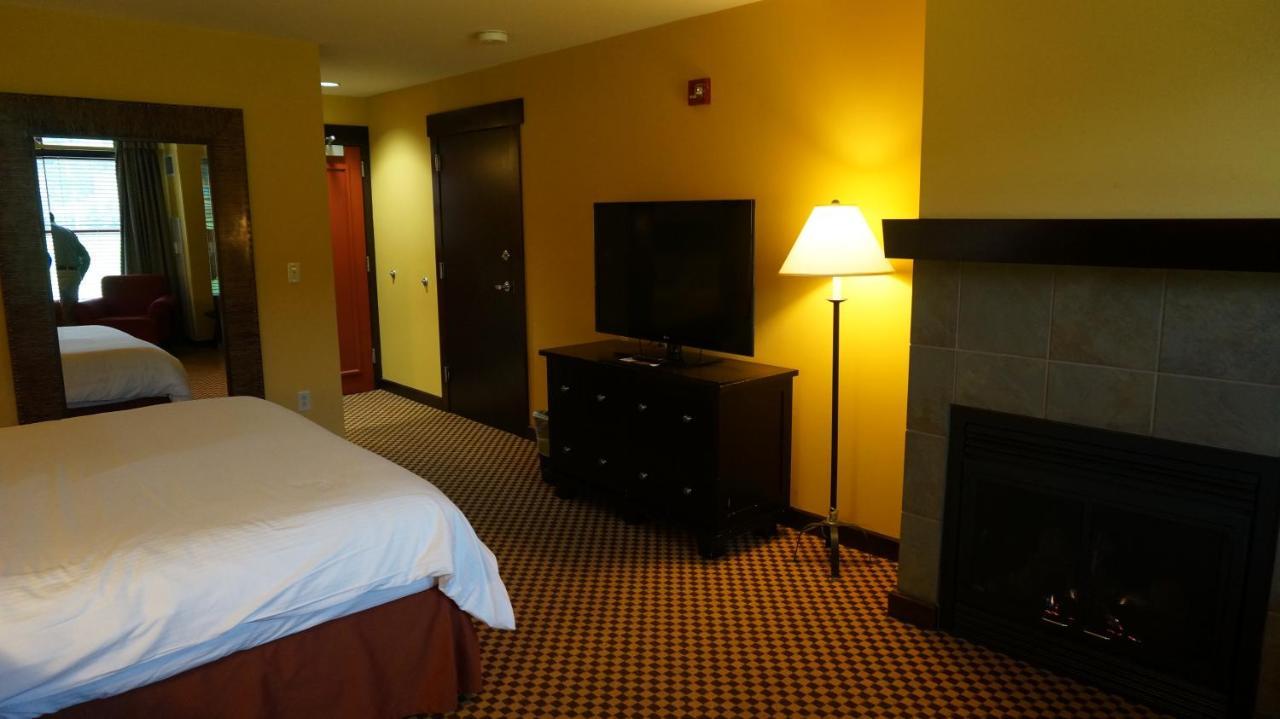 Queen Room Mountain View Disability Access,1152469422:JPEG