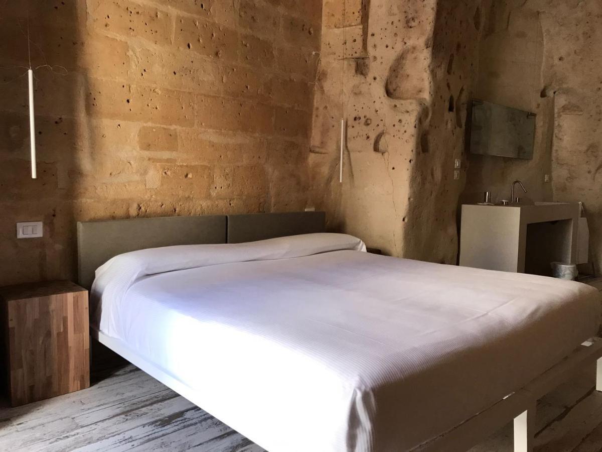 Standard Double Room,1152273633:JPEG