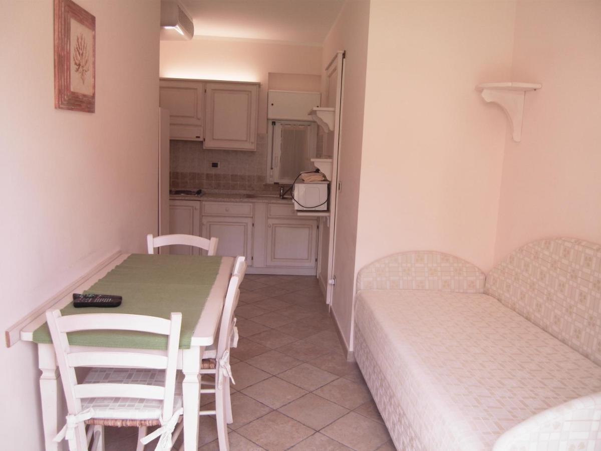 Apartment B mit 1 Schlafzimmer und Balkon