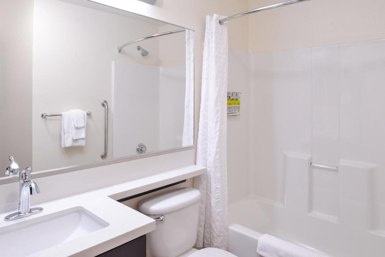 Studio Suite with Two Queen Beds