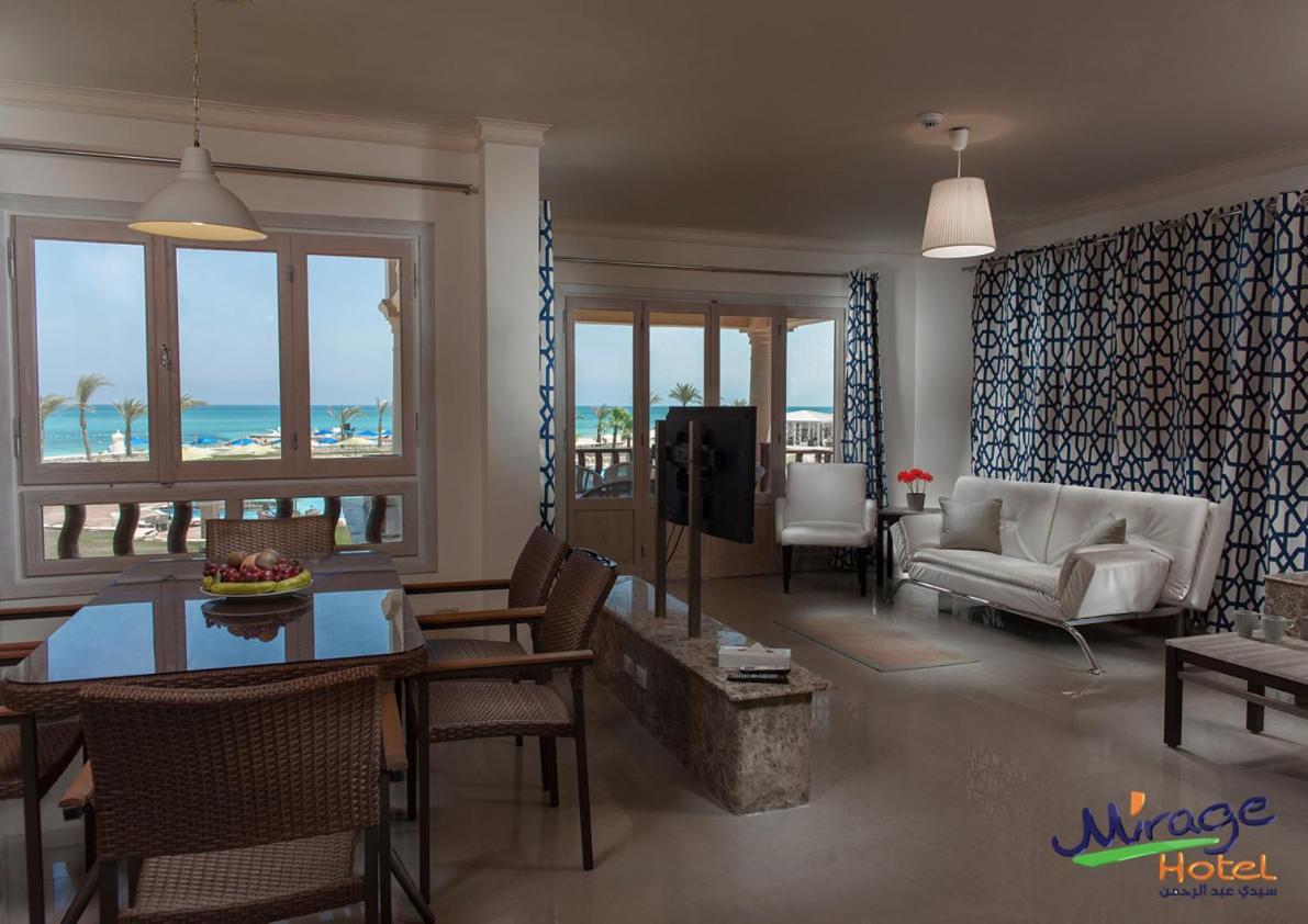 Superior Three-Bedroom Chalet with Sea View