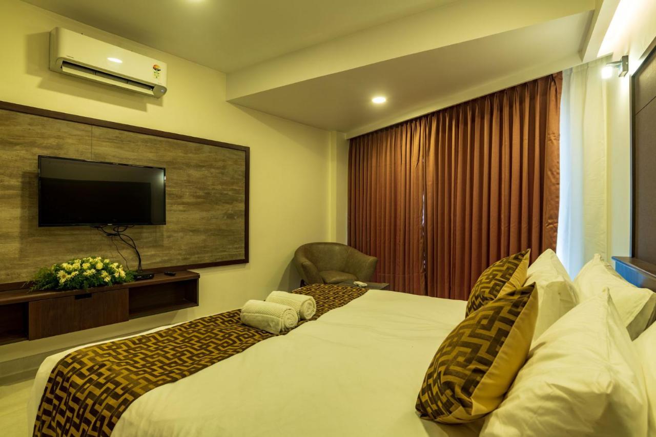 Standard Double Room,1153129302:JPEG