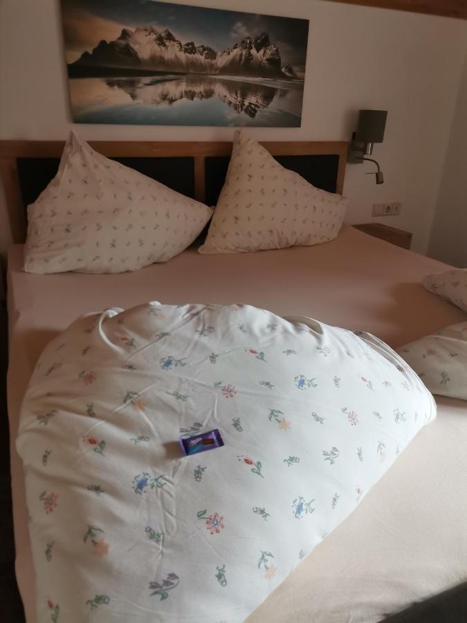 Dreibettzimmer