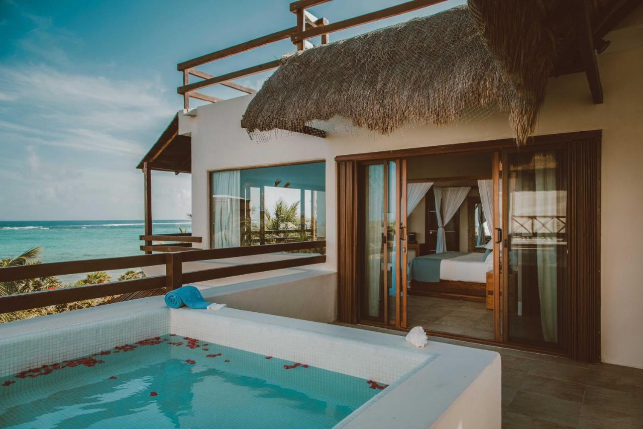 Deluxe Suite Sea View