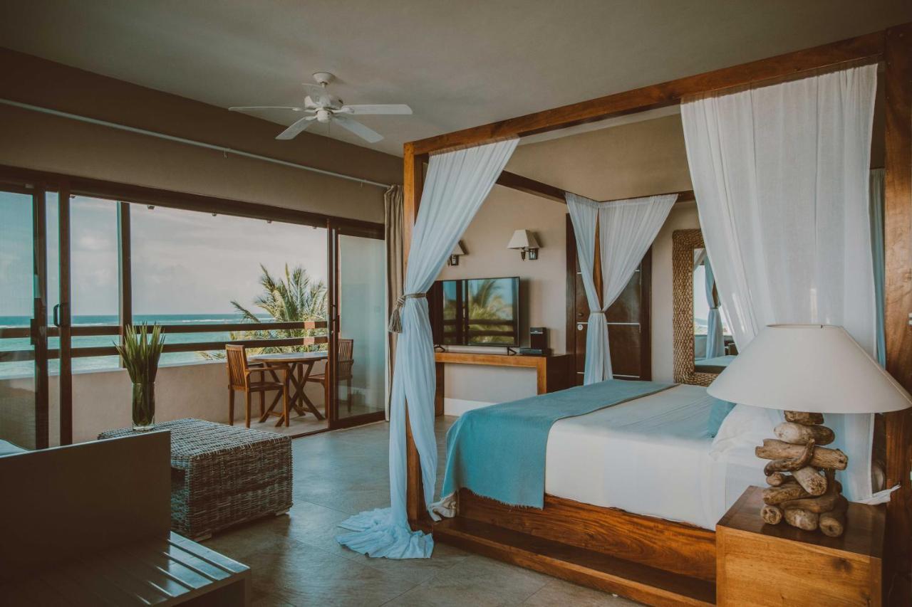 Deluxe Suite Sea View