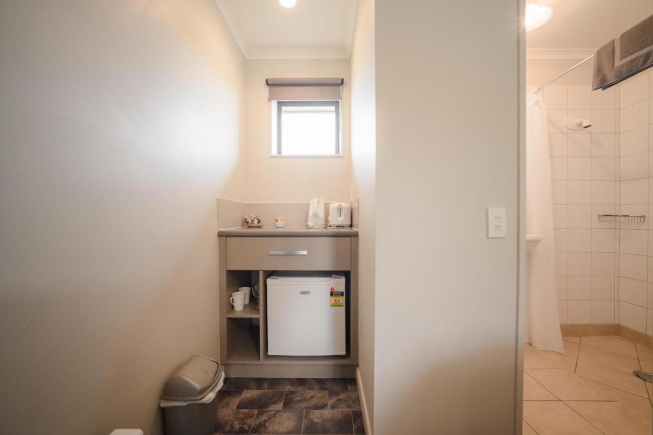 Ensuite Twin Unit