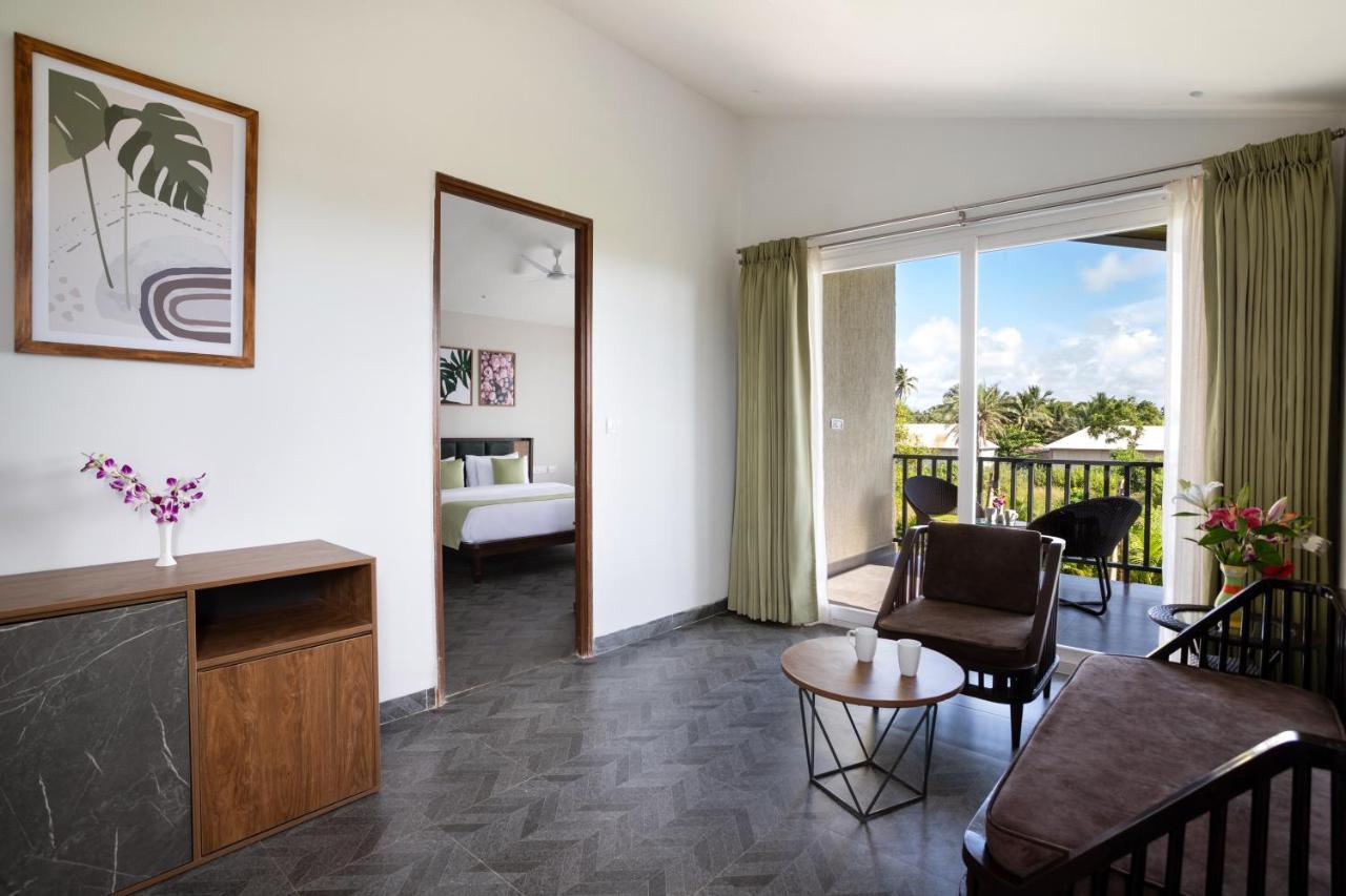 Garden Suite with Balcony - 15% Discount on Food & Non-Alcoholic Beverages
