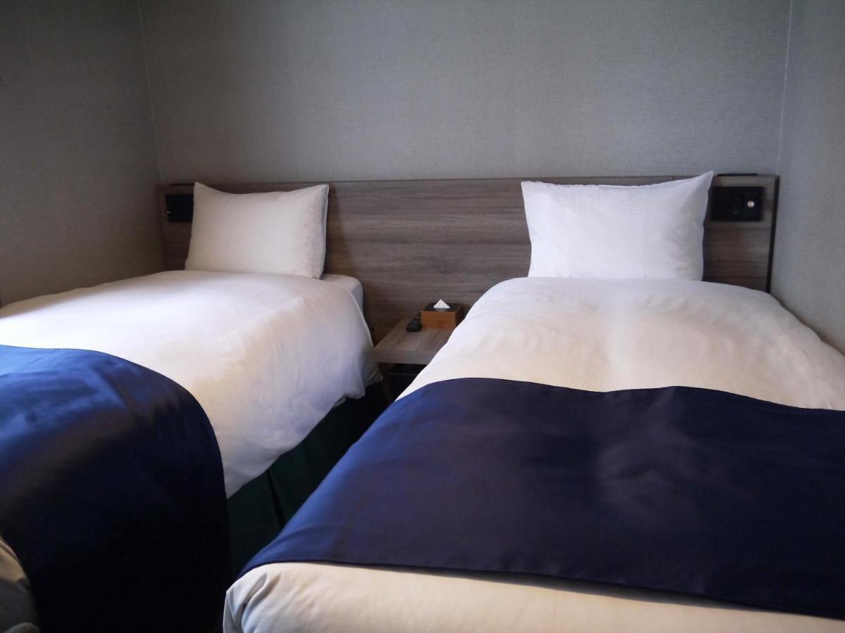 Comfort Twin Room - Non-Smoking