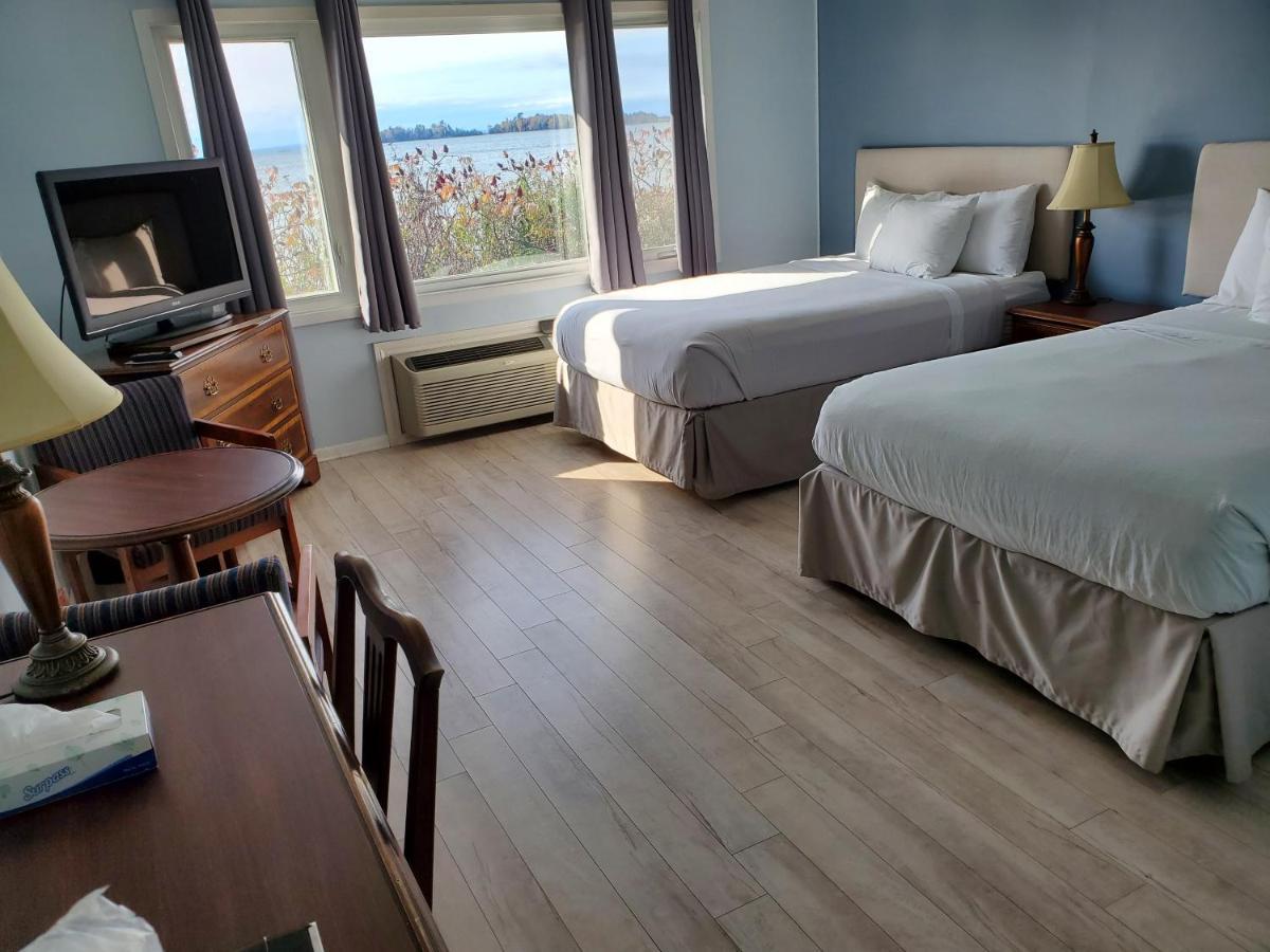 Double Room with Two Double Beds