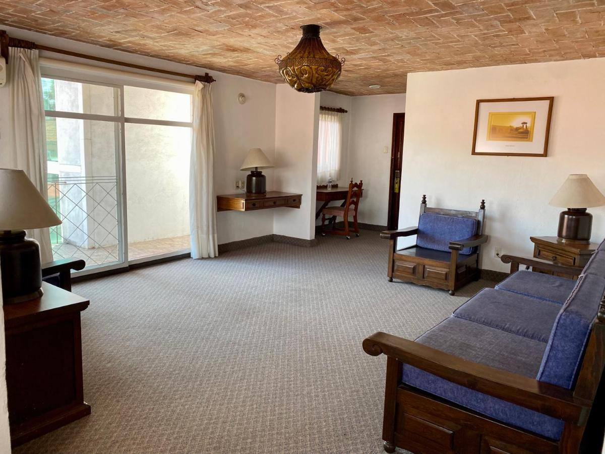 Two-Bedroom Suite