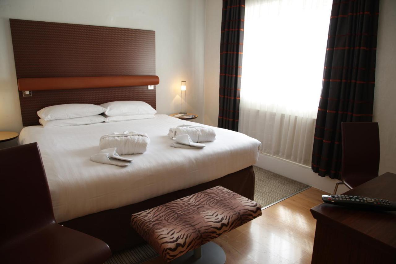 Quarto Duplo Premium