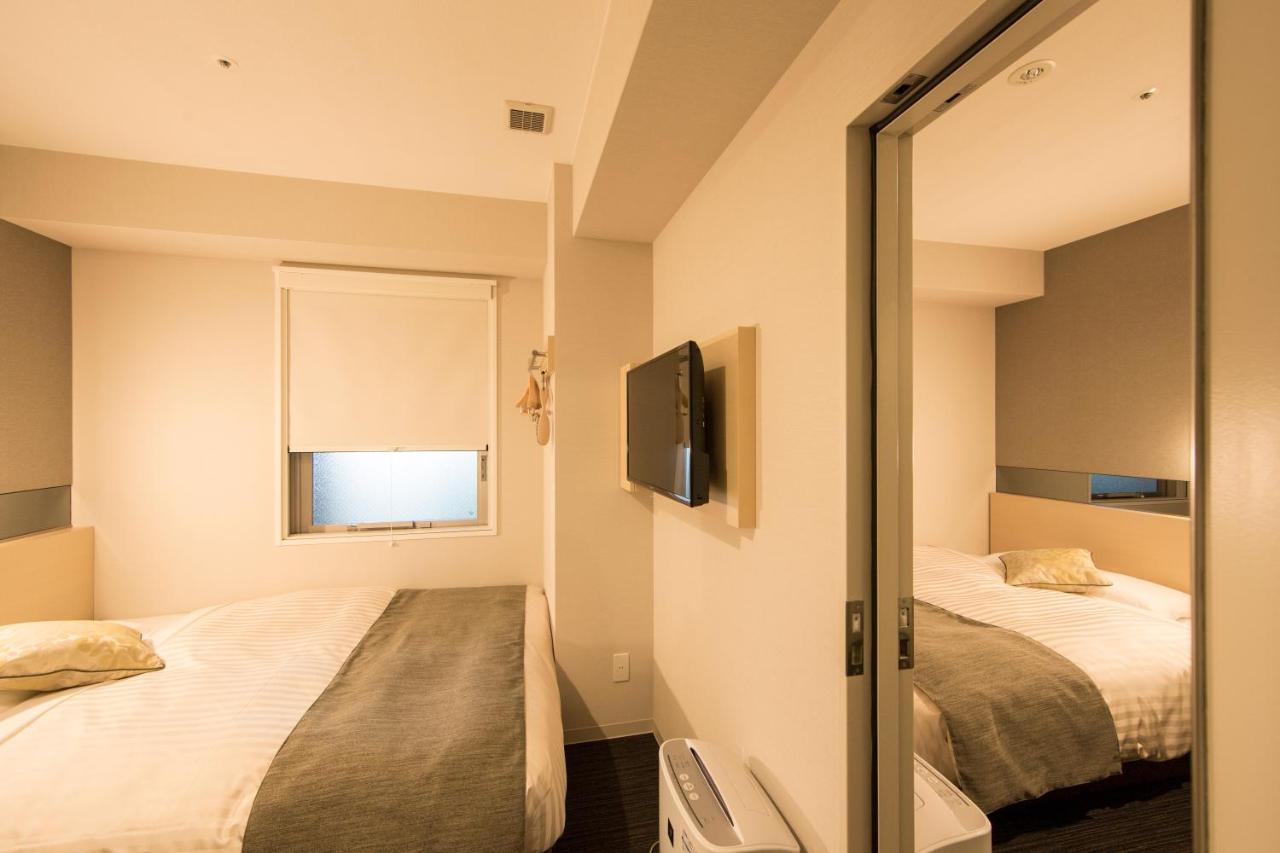 Two Connecting Double Rooms Non-Smoking,327484753:JPEG