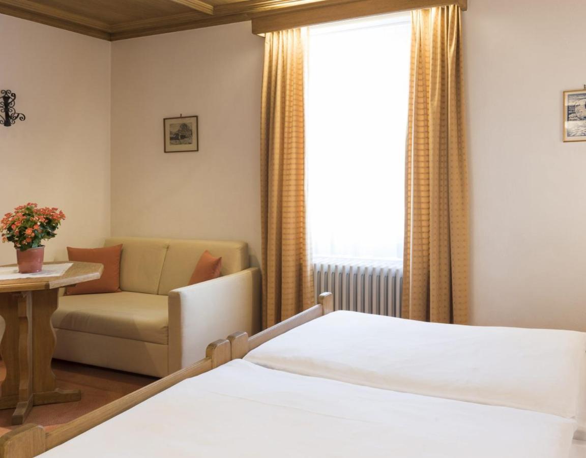 Standard Double Room,1156854417:JPEG