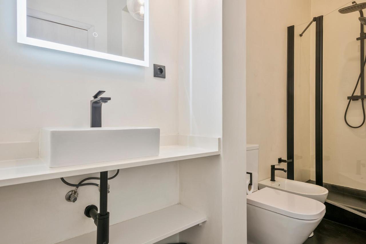 Three-Bedroom Apartment (6 Adults)