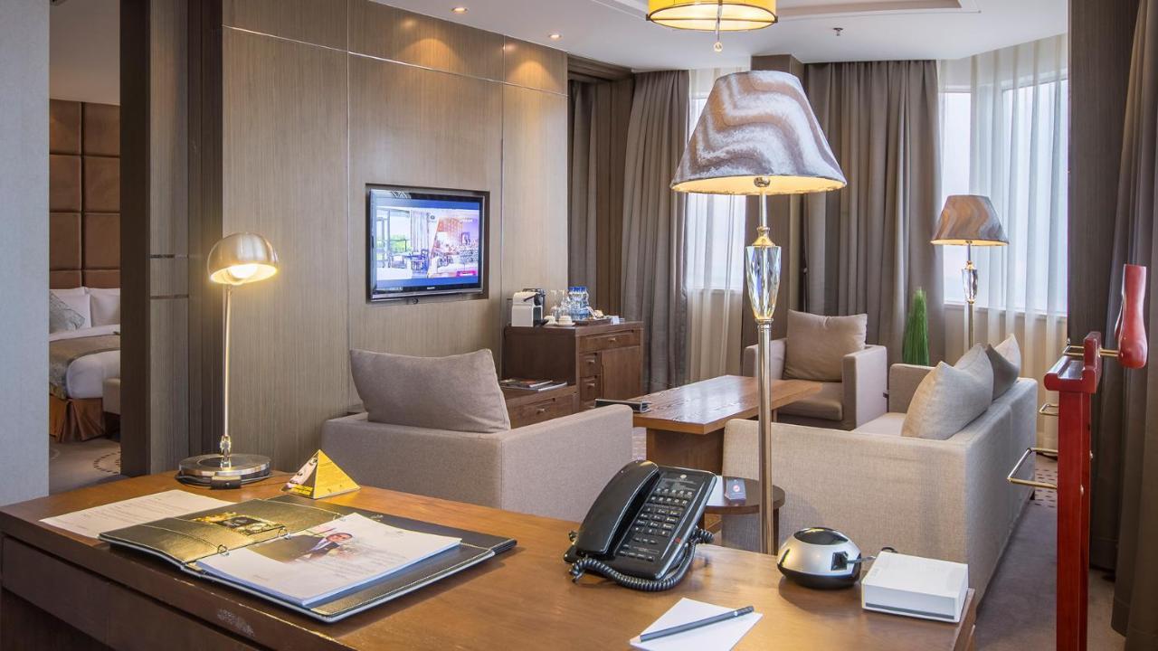 Executive Suite