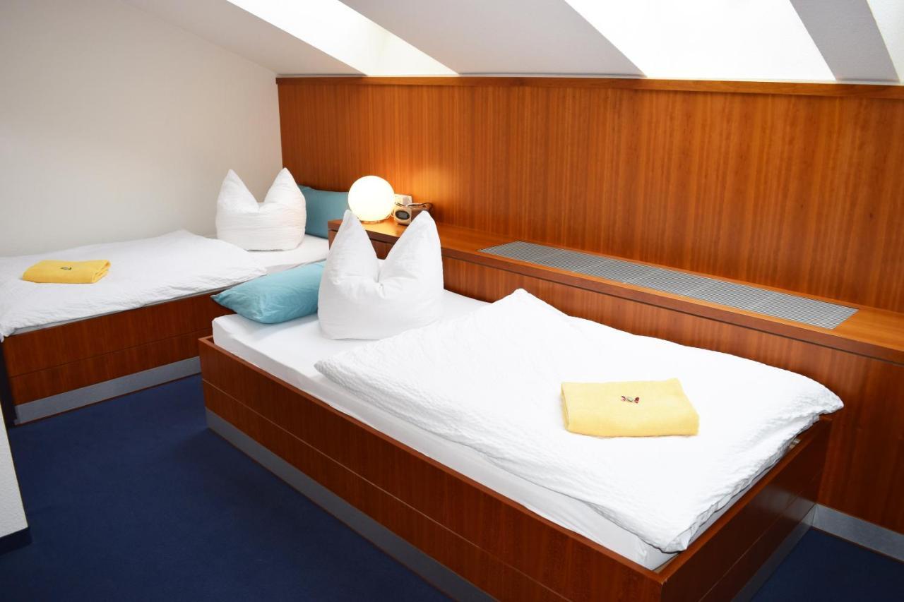 Standard Twin Room,1586148591:JPEG