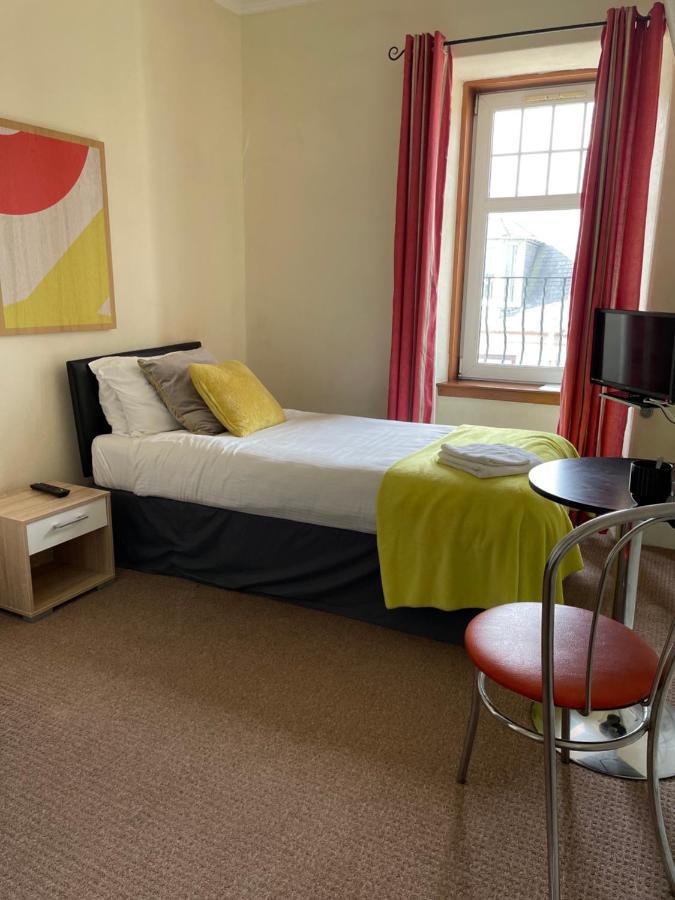 Standard Single Room with Shower