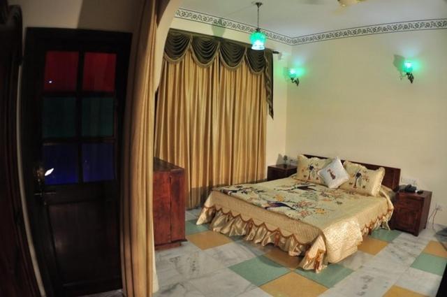 Deluxe Double Room,193382464:JPEG