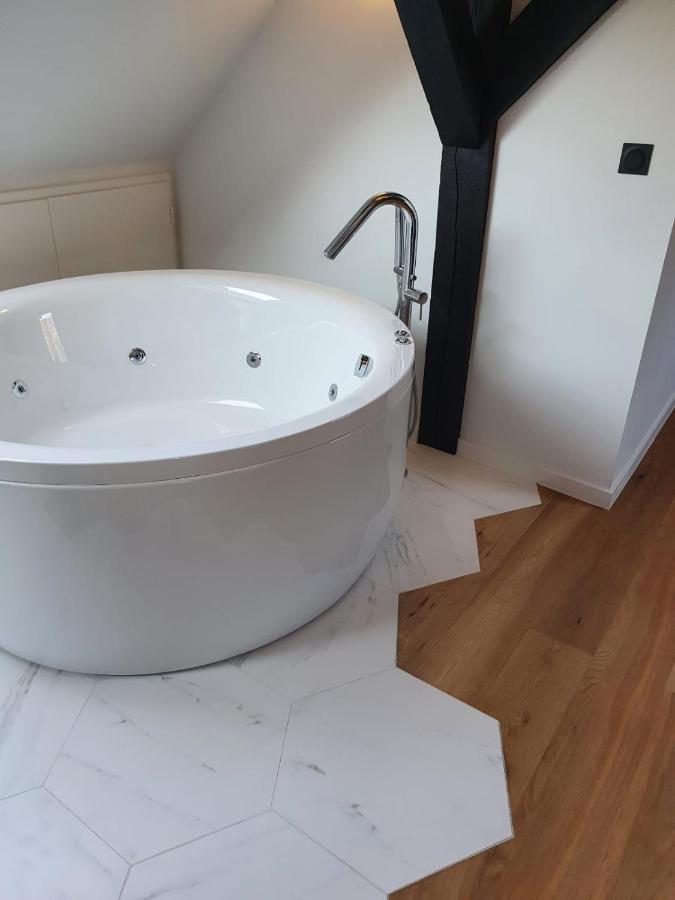 Suite Hot Tub
