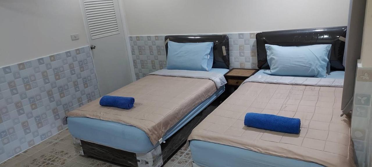 Economy Twin Room