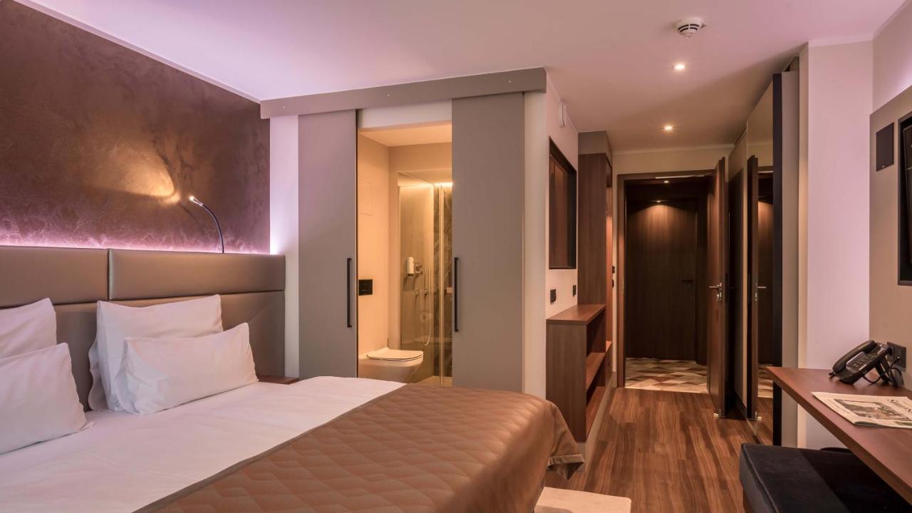 Standard Double Room,1162952202:JPEG