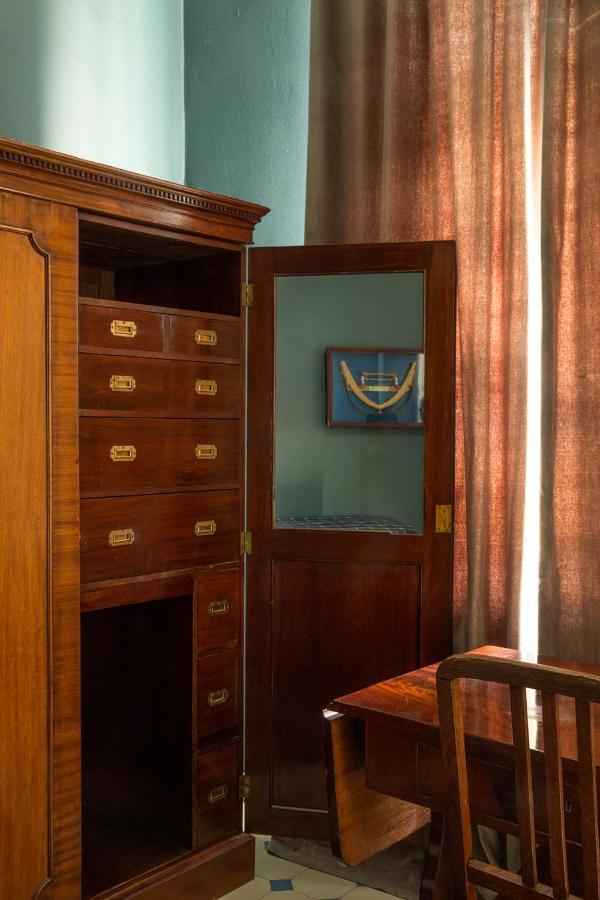 Classic Single Room