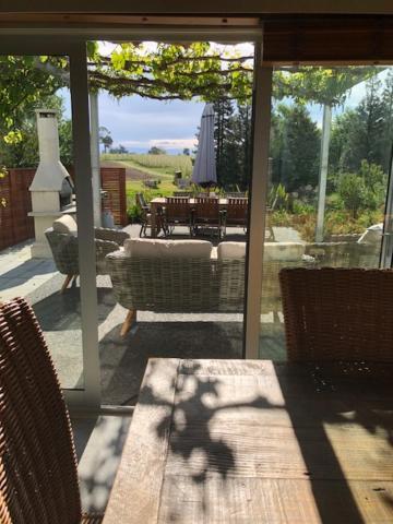 Apartment with Garden View