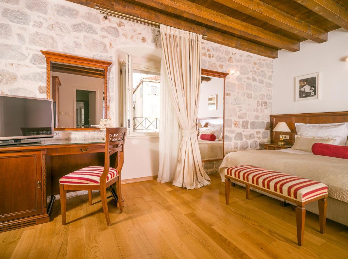 Superior Double Room with Old Town View