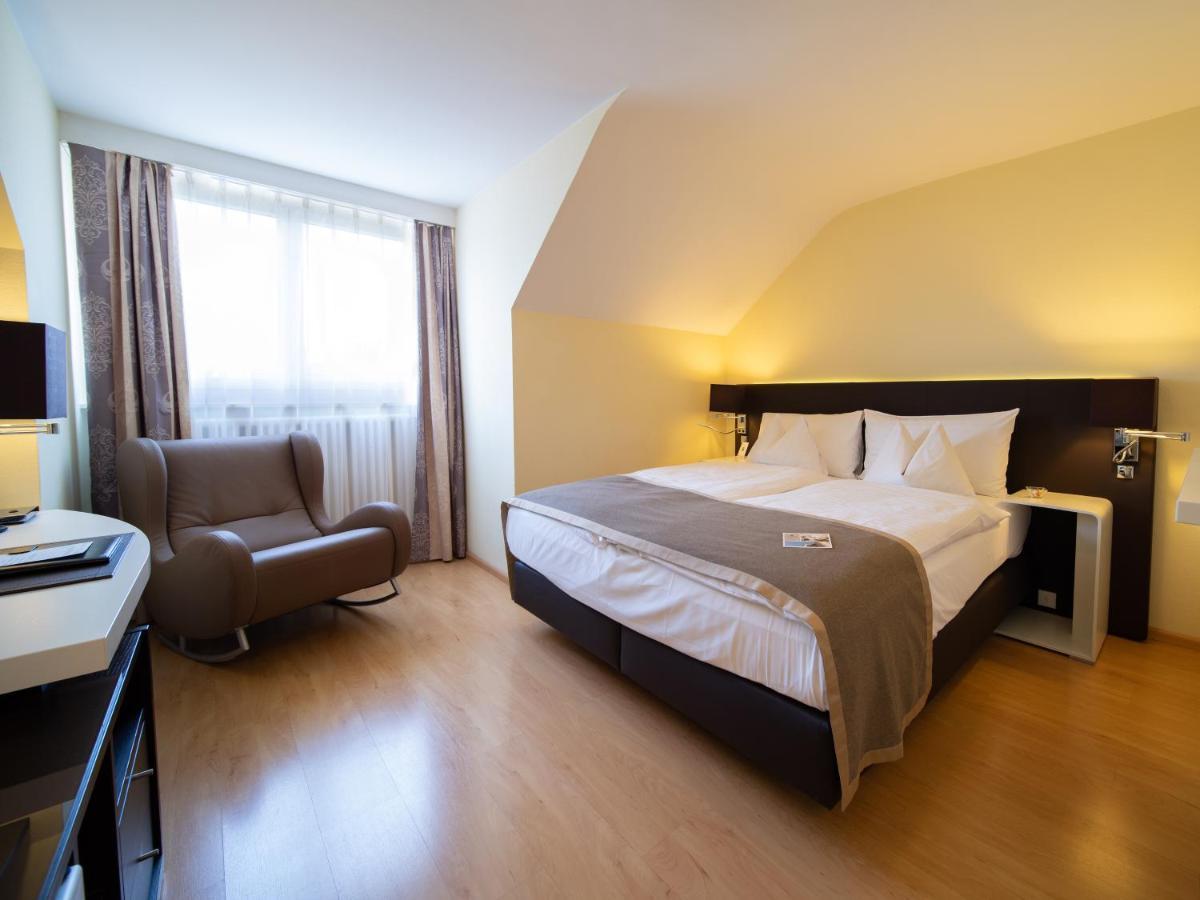 Quarto Standard com Cama de Casal ou 2 de Solteiro