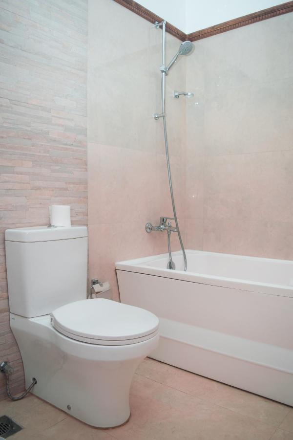 Deluxe Double Room Bath