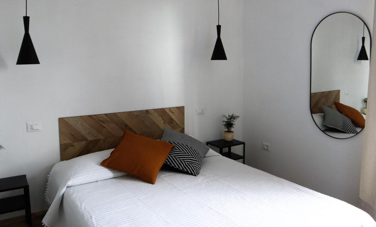 Doppelzimmer mit Balkon