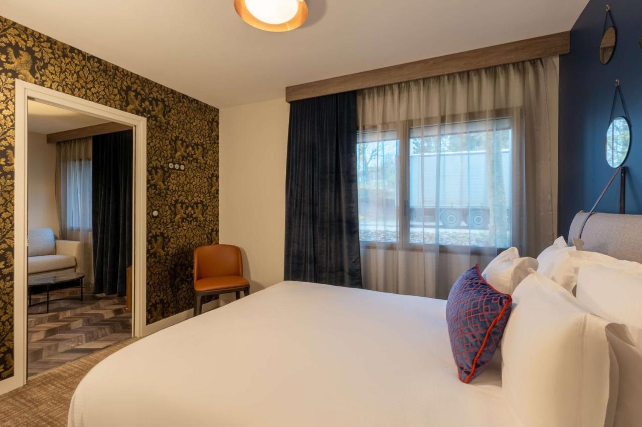 Apartment with Queen Bed and Sofa Bed