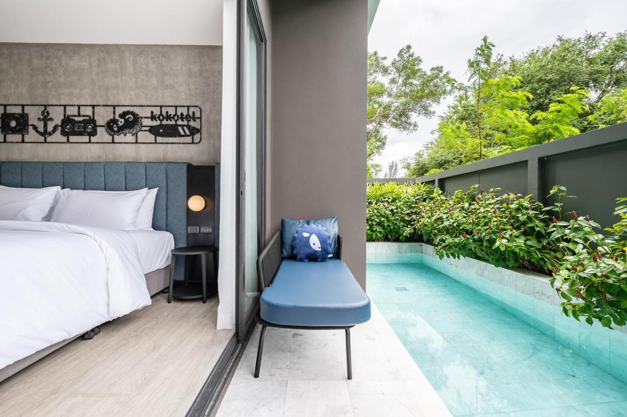 Deluxe Double Room with Pool Access