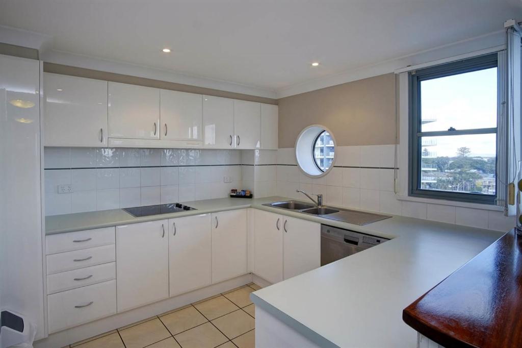 Superior One-Bedroom Apartment (Floors 4-6)